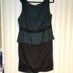 Sleeveless Peplum Dress Size 20W black With Green